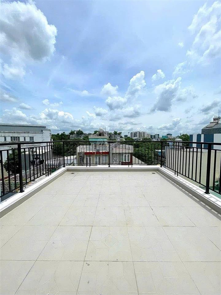 Chủ ngộp cần bán nhà cao thắng, ct 28tr/th, 6,58t/ 52,5m2