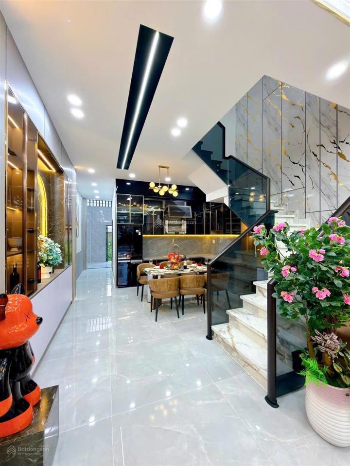 Bán gấp nhà ct 24tr/th khu bàu cát, 73,6m2, giá cực tốt chính chủ