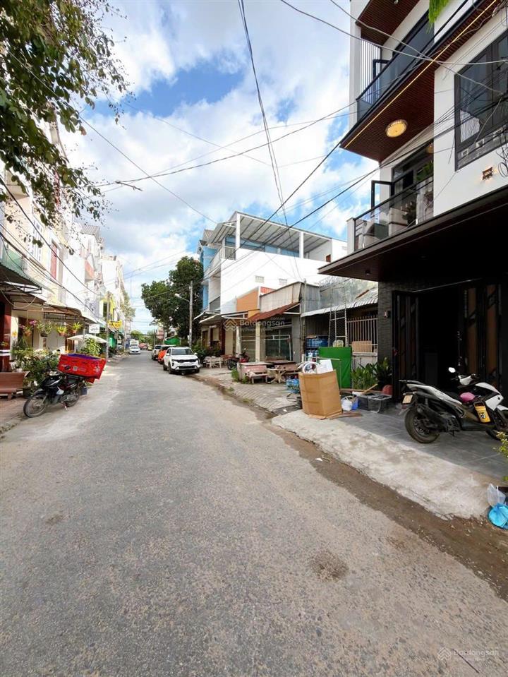 Nhà đẹp hẻm xe hơi trần phú, 5,88t/ 58,8m2, ct 20tr/th, giá chính chủ