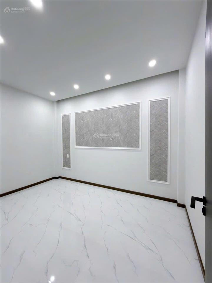 Nhà đẹp hẻm xe hơi trần phú, 5,88t/ 58,8m2, ct 20tr/th, giá chính chủ