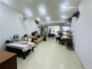 Quận 1  3 tầng 6pn  dt 5.2m x 17m  giá 10 tỷ