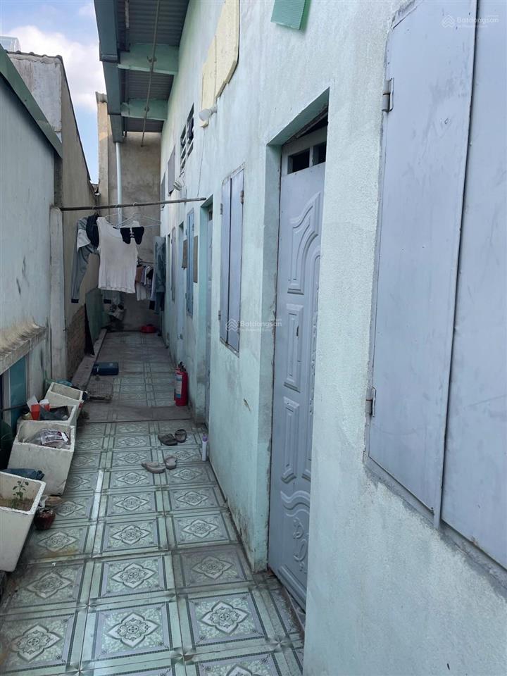 Bán đất tặng 6 phòng trọ hẻm xe hơi quay đầu 111m2 chỉ 4,8 tỷ