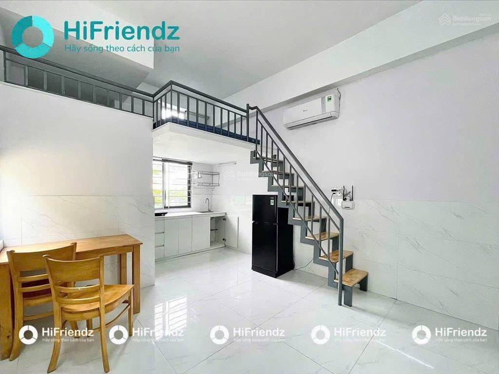 Duplex full nội thất  gần etown cộng hoà  cửa sổ thoáng