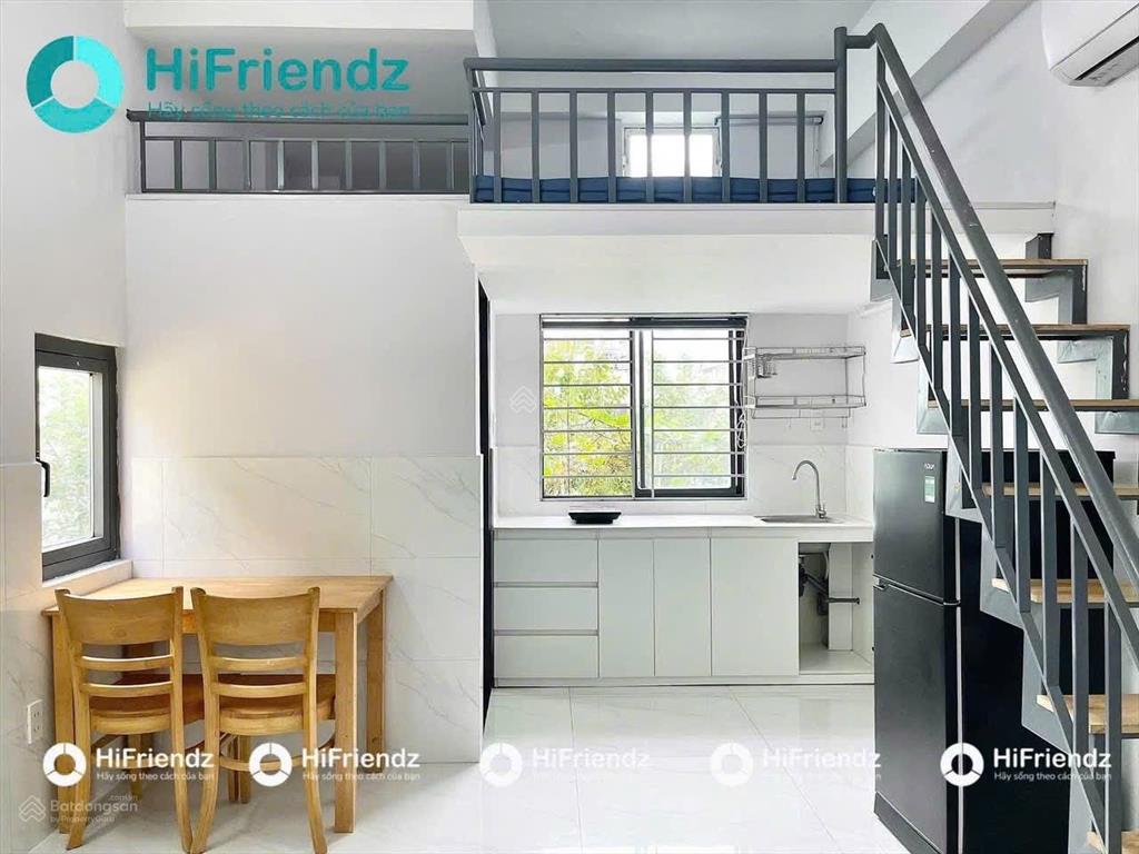 Duplex full nội thất  gần etown cộng hoà  cửa sổ thoáng