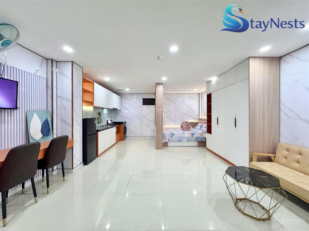Căn studio full nội thất  tách bếp  gần đh công thương  nhà mới xây 100%