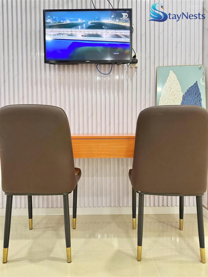 Căn studio full nội thất  tách bếp  gần đh công thương  nhà mới xây 100%