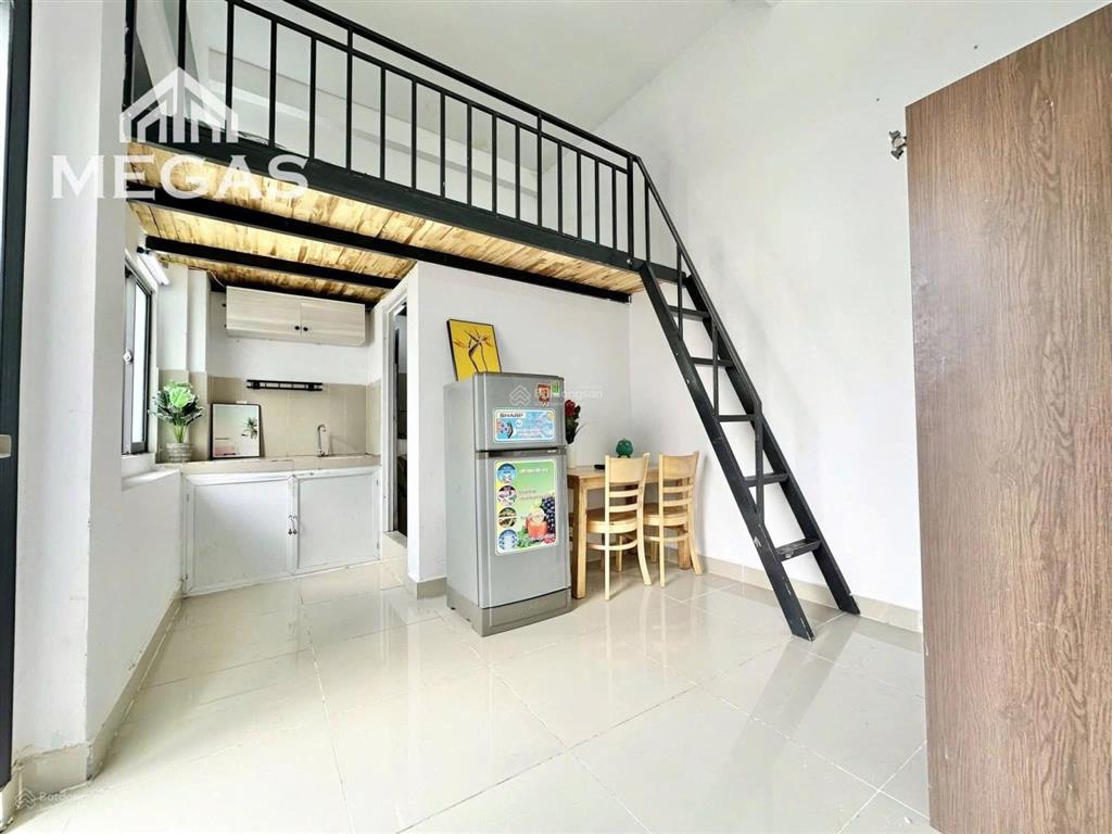 Duplex full nội thất bancol  gần đầm sen  toà nhà thang máy  giá rẻ