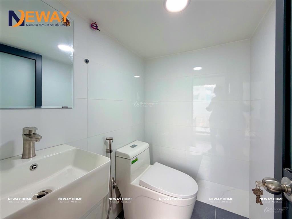 Cho thuê phòng giá hssv  gần đh công thương và aeon tân phú  nhà mới xây 100%  thang máy