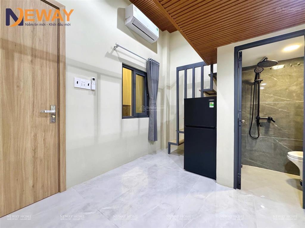 Nhà mới xây full nội thất | máy giặt riêng + máy sấy  gác cao  gần etown cộng hoà
