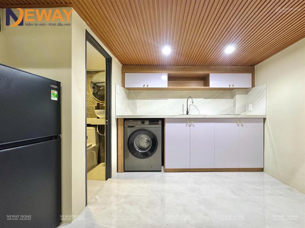 Nhà mới xây full nội thất | máy giặt riêng + máy sấy  gác cao  gần etown cộng hoà