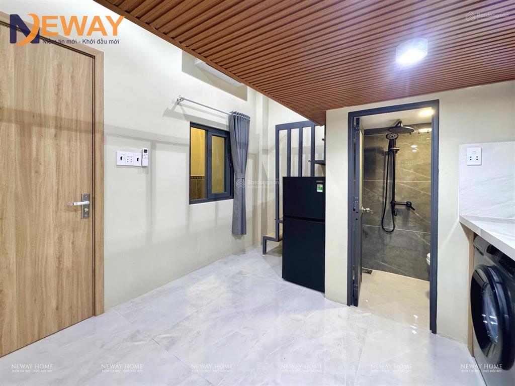Nhà mới xây full nội thất | máy giặt riêng + máy sấy  gác cao  gần etown cộng hoà