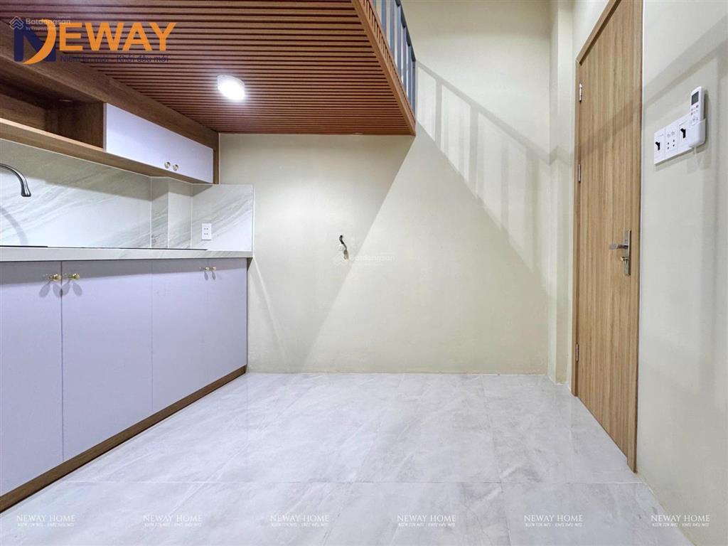Nhà mới xây full nội thất | máy giặt riêng + máy sấy  gác cao  gần etown cộng hoà