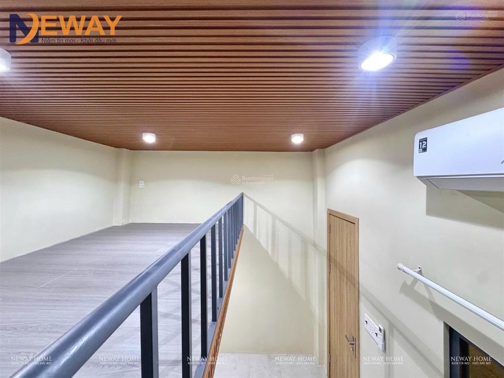Nhà mới xây full nội thất | máy giặt riêng + máy sấy  gác cao  gần etown cộng hoà