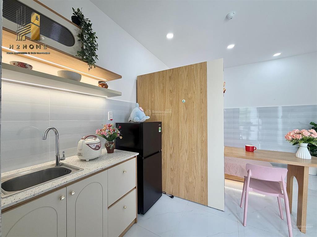 Studio ban công  full nội thất gần đầm sen / đh văn hiến