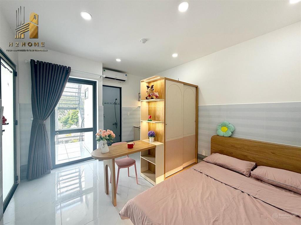 Studio ban công  full nội thất gần đầm sen / đh văn hiến
