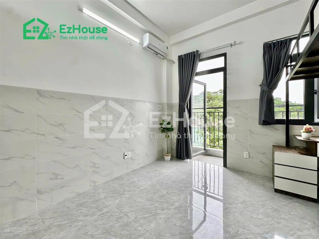 Studio ban công, giường tầng full nội thất, nhà mới xây  gần đầm sen