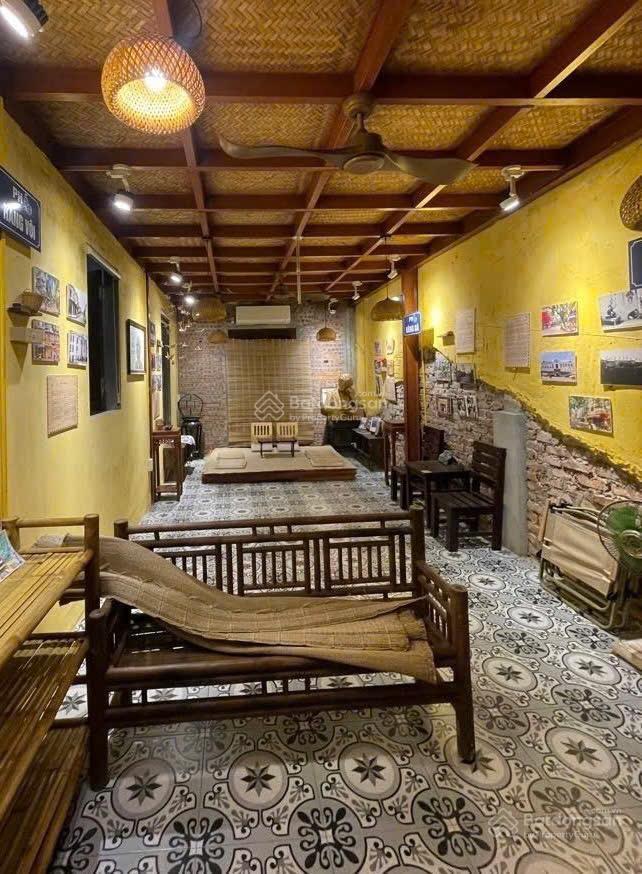 110mx5tầng nhỉnh 26 tỷ mặt phố hồng hà trung tâm quận hoàn kiếm quá chill kinh doanh đỉnh chủ bán