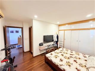 56 m t11 2,9 tỷ chủ nhà cần bán thượng đình quận thanh xuân mặt phố vew sông ô tô thang máy.