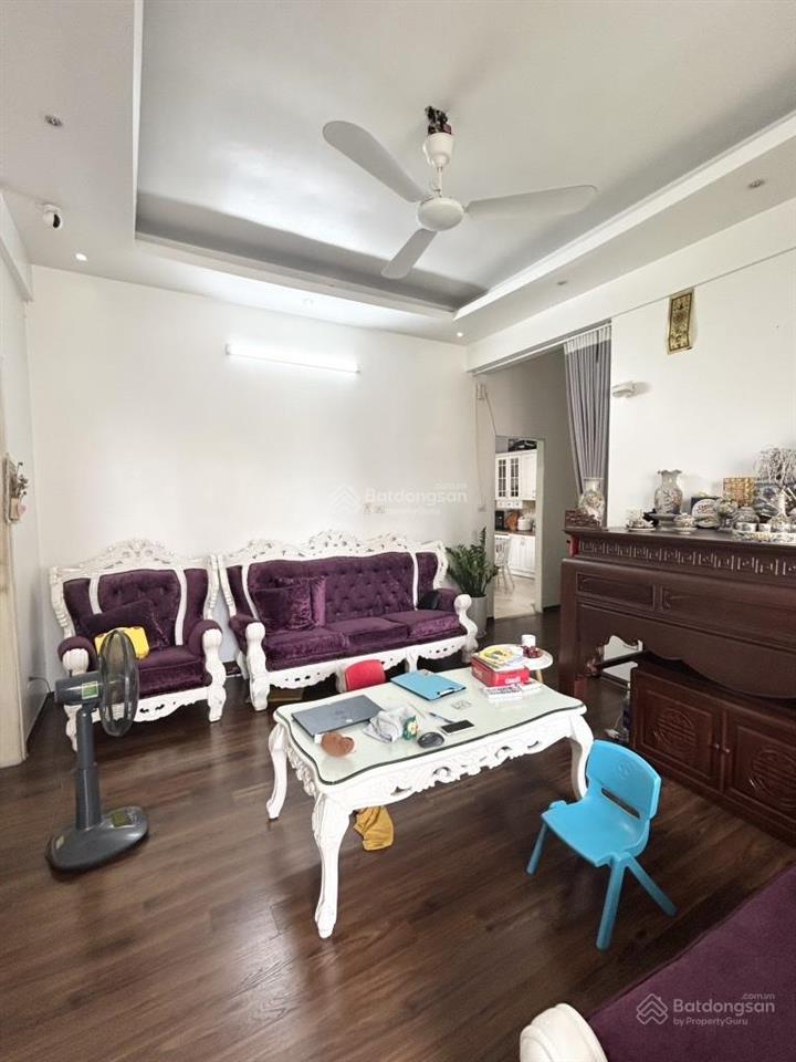 Chủ cần bán gấp căn hộ cao cấp tầng đẹp số đẹp trung tâm quận thanh xuân 98m2 t9 nhỉnh 7,5 tỷ.