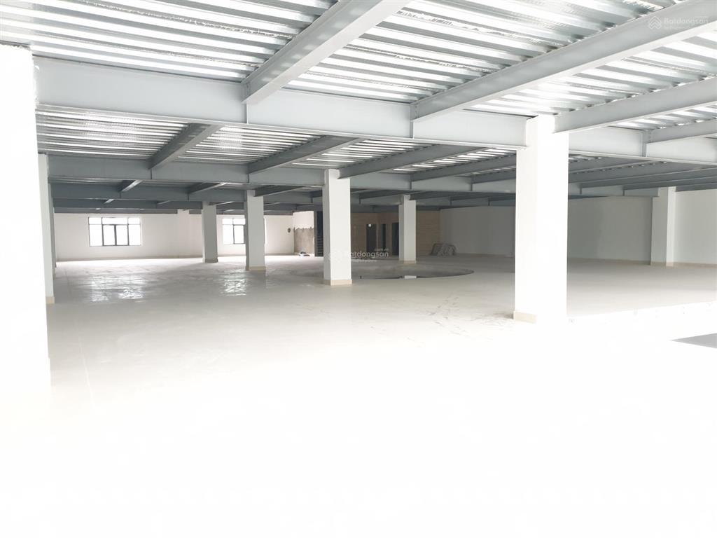 Chính chủ nhờ bán lại nhà mặt phố chính ngô gia tự  long biên, làm showroom lớn ~ 3000m2, 460 tỷ