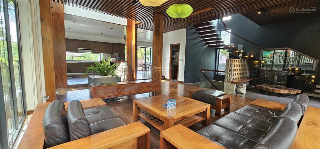 Chính chủ nhờ bán căn biệt thự đơn lập hoa lan  vinhomes riverside long biên 383m2 giá 210 tỷ