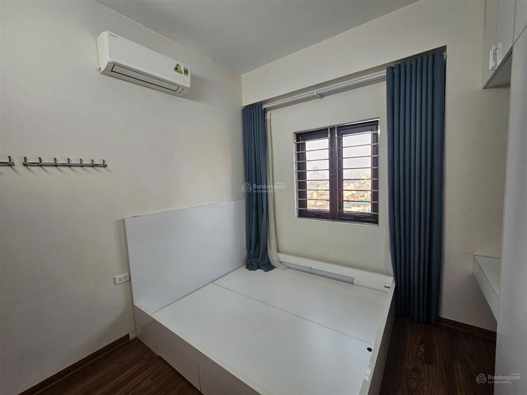 Tôi bán gấp chung cư minh khai hai bà trưng tòa ct11 60m2 tầng 4 giá 5,75 tỷ