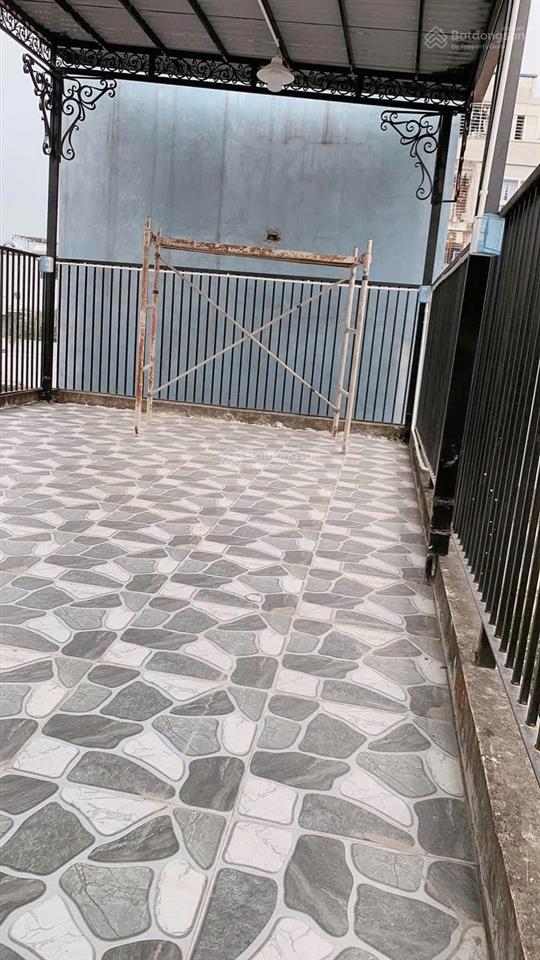Chính chủ tôi bán gấp nhà phố hào nam 30m2 x 5 tầng mt 3,5m cách mặt phố đúng 15m ko qh giá 6,3 tỷ