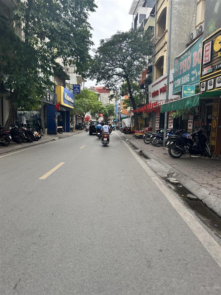 Chính chủ tôi bán nhà vũ thạnh  ngay hào nam 19m² 2 pn 3 wc ngõ nông gần phố 10m ra ô tô