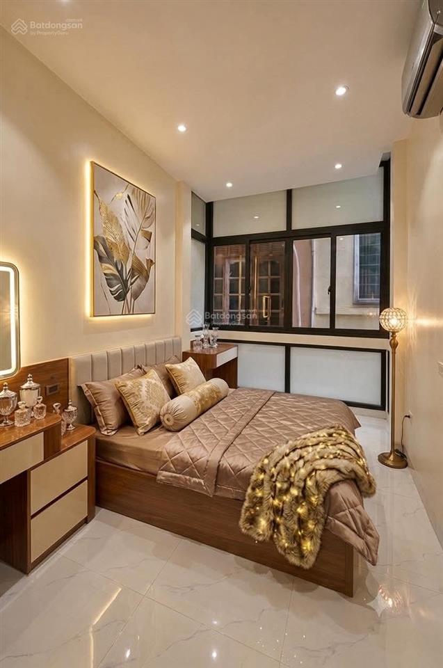 Bán nhà riêng tại tôn đức thắng 8 tỷ vnd, 35 m2, x 6 tầng thang máy cách ô tô 30m ko quy hoạch