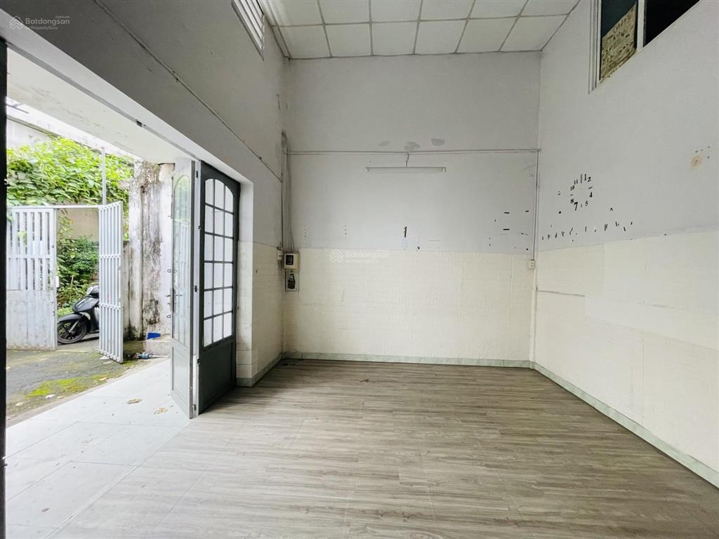 Bán nhà sát mặt tiền  tiện xây chdv  nguyễn văn nghi p1 gò vấp  73m2  gía 7.7 tỷ