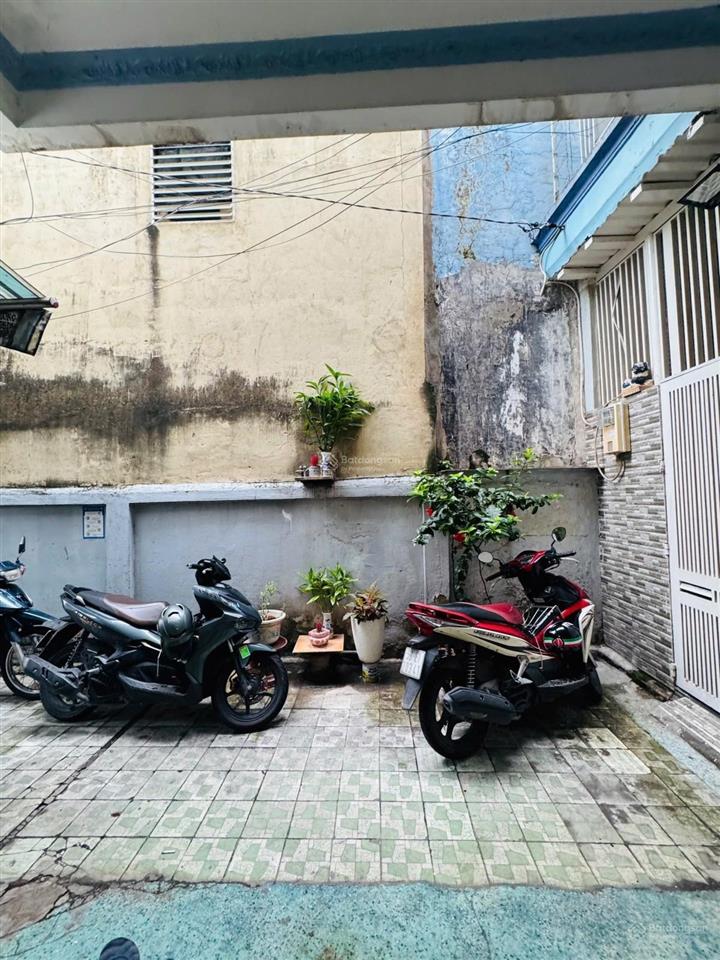 Bán nhà nở hậu 6.5m  hẻm xe hơi nhỏ  phạm văn đồng p1 gò vấp  67.5m  3pn  gía 7.2 tỷ