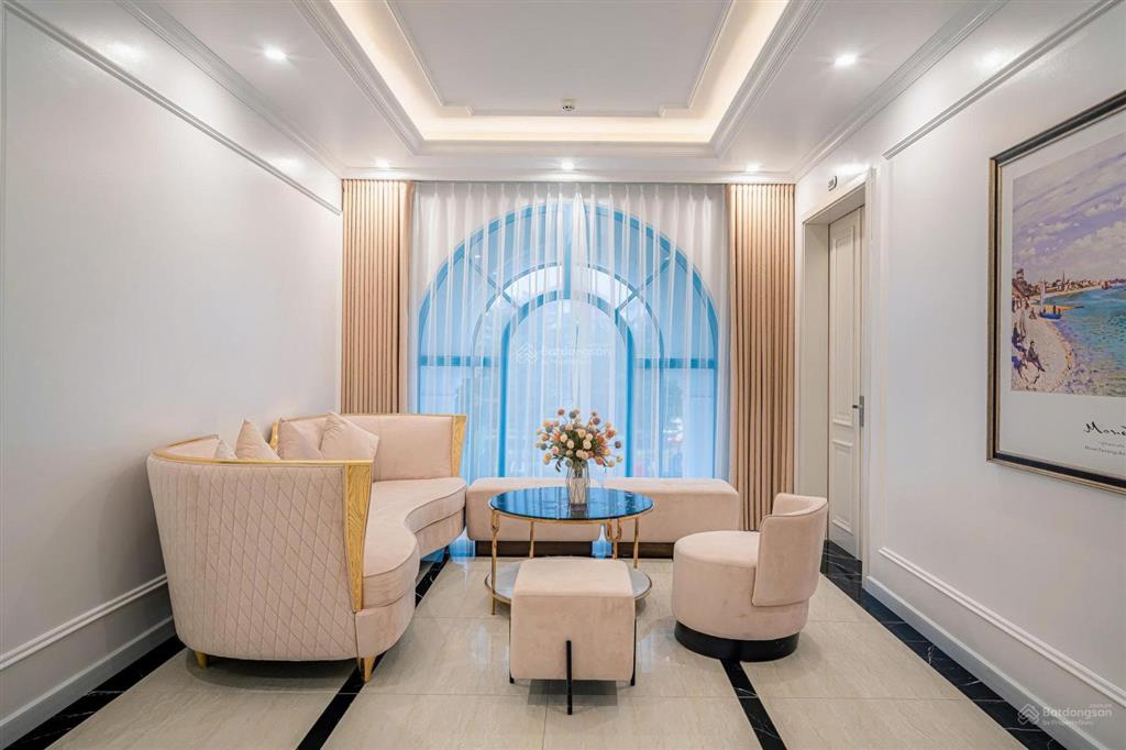 Hàng vip biệt thự đơn lập quay công viên 8 phòng ngủ, full nội thất 5 sao cho thuê 2tỷ/năm
