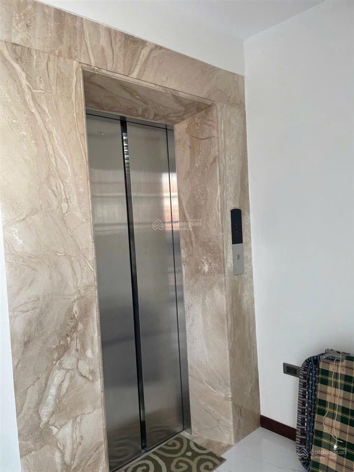 Cần bán gấp, giá cắt lỗ biệt thự biển full nội thất trung tâm bãi cháy, hạ long