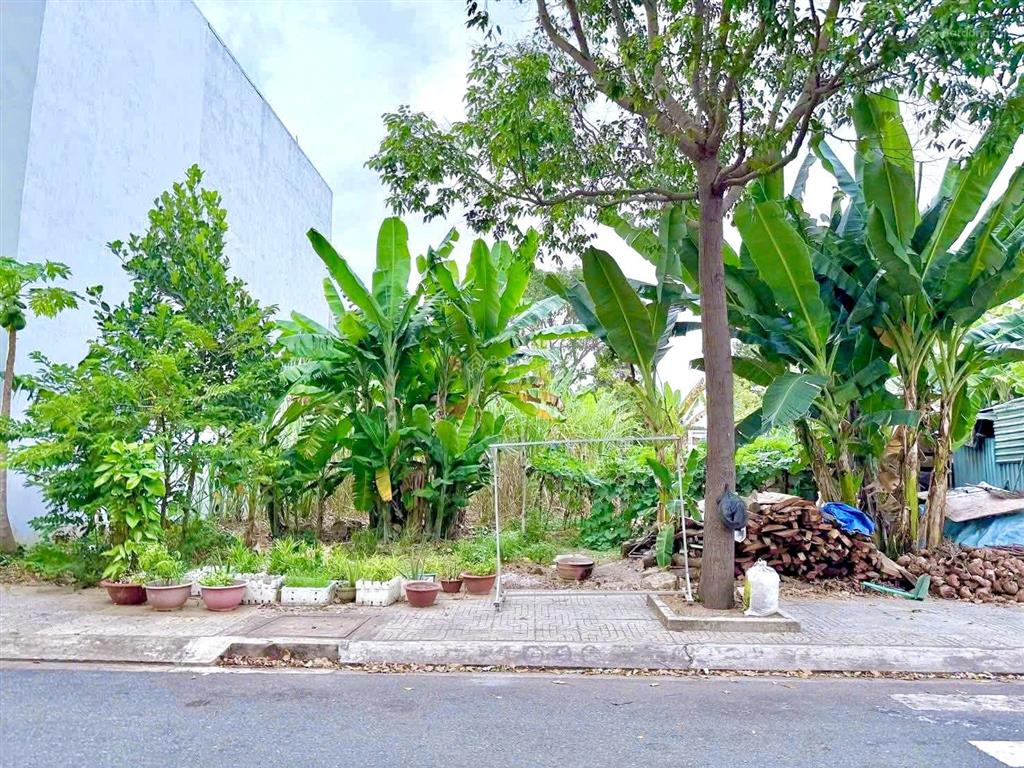 Cần bán gấp lô đất 93m² đường thanh niên, giá 2 tỷ 6 ngay khu đô thị đại học quốc tế vin