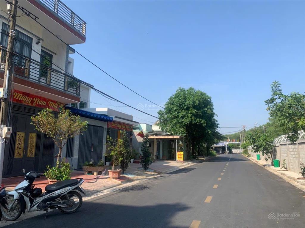 Bán lô đất đẹp 102m2 ngay kdc long bình tân giá 2tỷ5 gần kdl sơn tiên