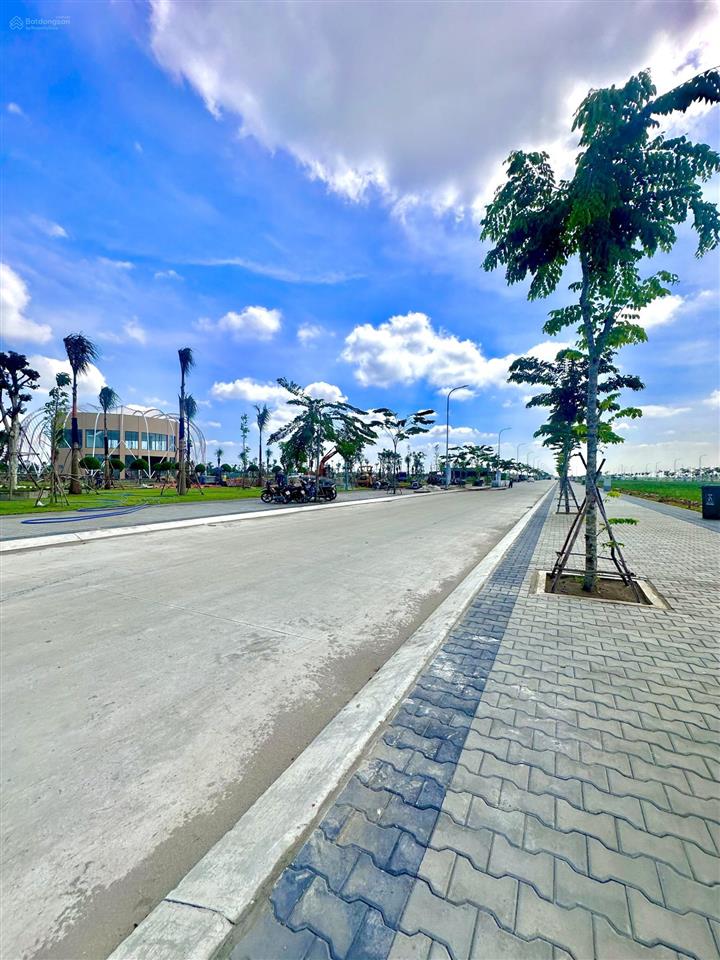 Mở bán đại đô thị dragon eden nằm trên mặt tiền đường 60m, gần vành đai 3, chiết khấu 18%, sổ sẵn