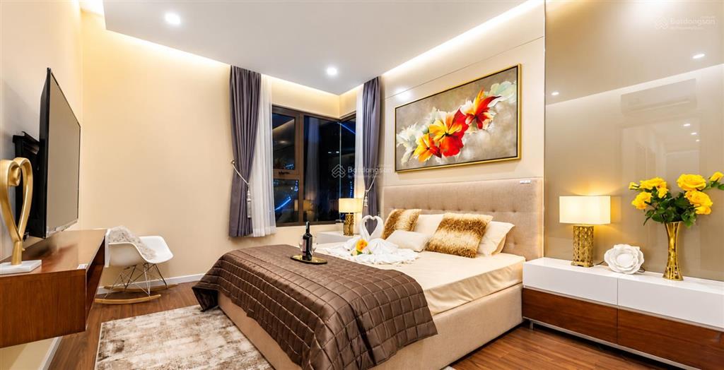 Cần bán căn hộ 2pn full nội thất giá 3 tỷ 850, nằm trên mặt tiền an dương vương