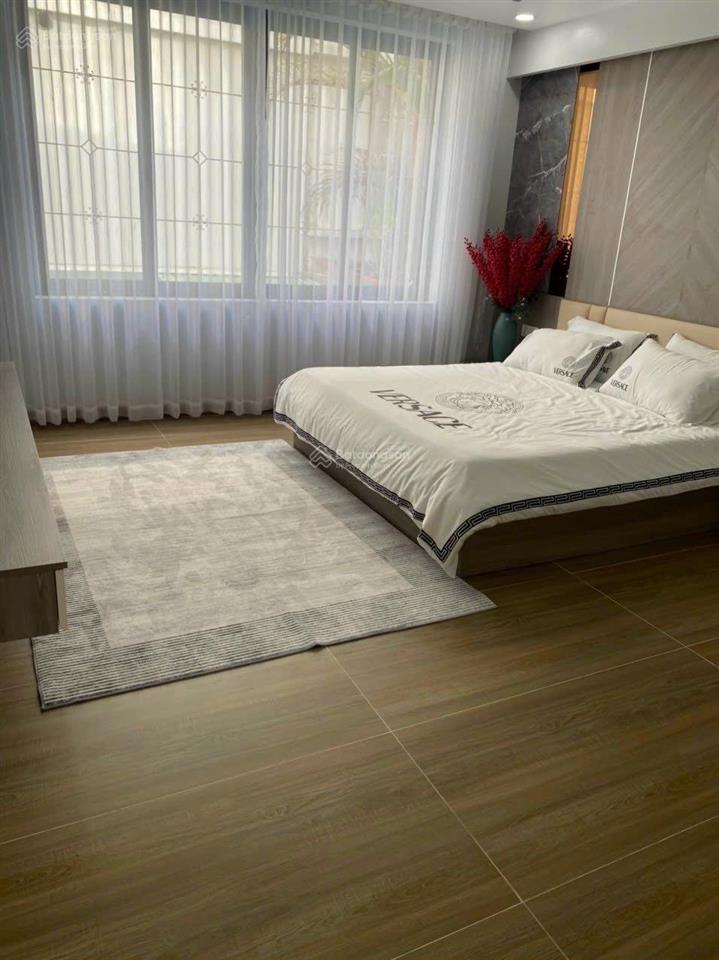 Chính chủ cho thuê nhà phố mặt tiền trần trọng cung quận 7  dt 5x25m 3 lầu