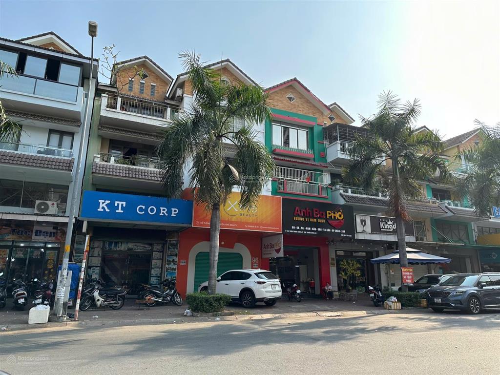 Chính chủ cho thuê nhà phố mặt tiền trần trọng cung quận 7  dt 5x25m 3 lầu