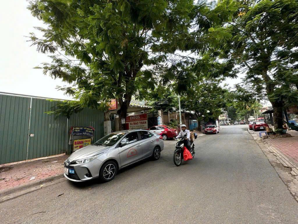 Bán đất nền biệt thự nam long trần trọng cung q.7, đất trống, 196.5m2 giá 26 tỷ,  0901 424 ***