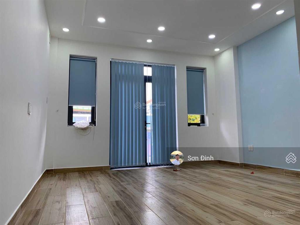 Cho thuê nhà nguyên căn 5x20m kdc him lam quận 7  tiện kinh doanh  làm văn phòng giá 42tr/tháng