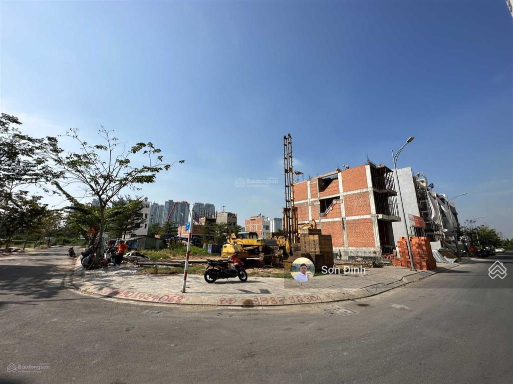 Bán gấp bt q7 riverside đào trí, lô nội bộ 7 tỷ giá đất, dt 5x18m 0901 424 ***