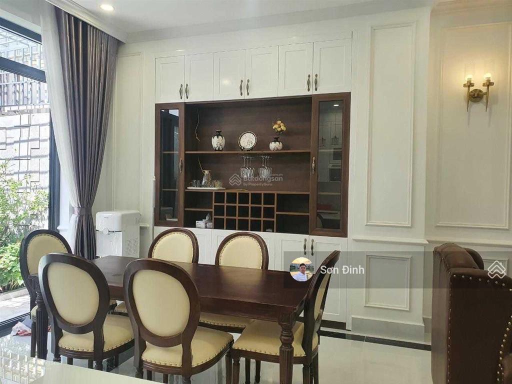 Chính chủ gửi bán gấp căn nhà phố 4 tầng  đầy đủ nội thất. kdc jamona city giá 13,5 tỷ  dt 5x17m