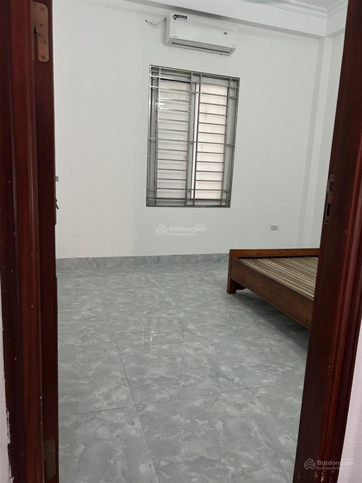 Cho thuê phòng trọ 2,5 triệu/phòng, tại ngọc hồi gần trường thpt việt nam ba lan, bến xe nước ngầm