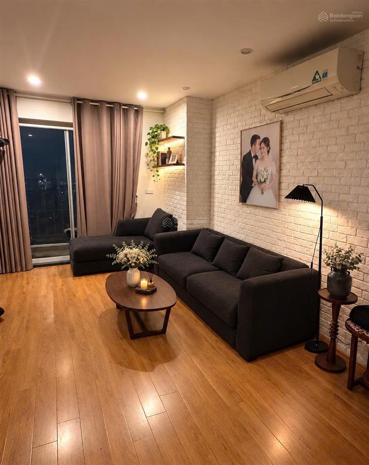 Cho thuê căn hộ chung cư berriver 71m2, 2pn, 1wc tại ngõ 390, nguyễn văn cừ, long biên, 13,5 triệu