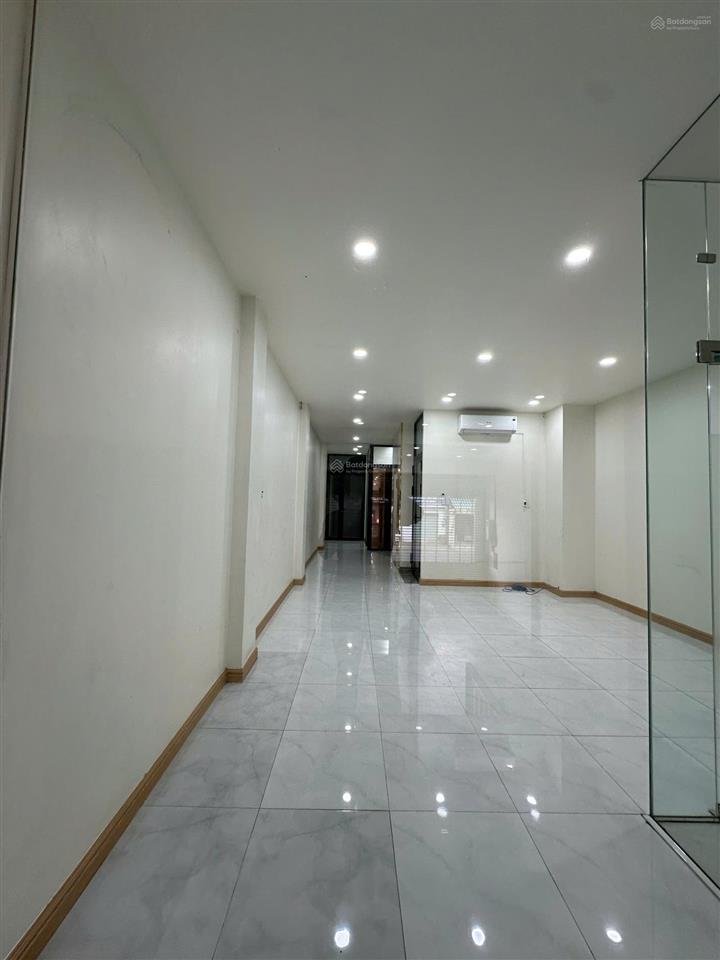 Bán building mt tô ngọc vân 7 tầng có sẵn dòng tiền