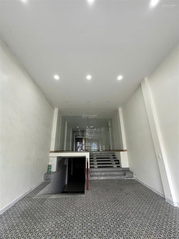 Bán building mt tô ngọc vân 7 tầng có sẵn dòng tiền
