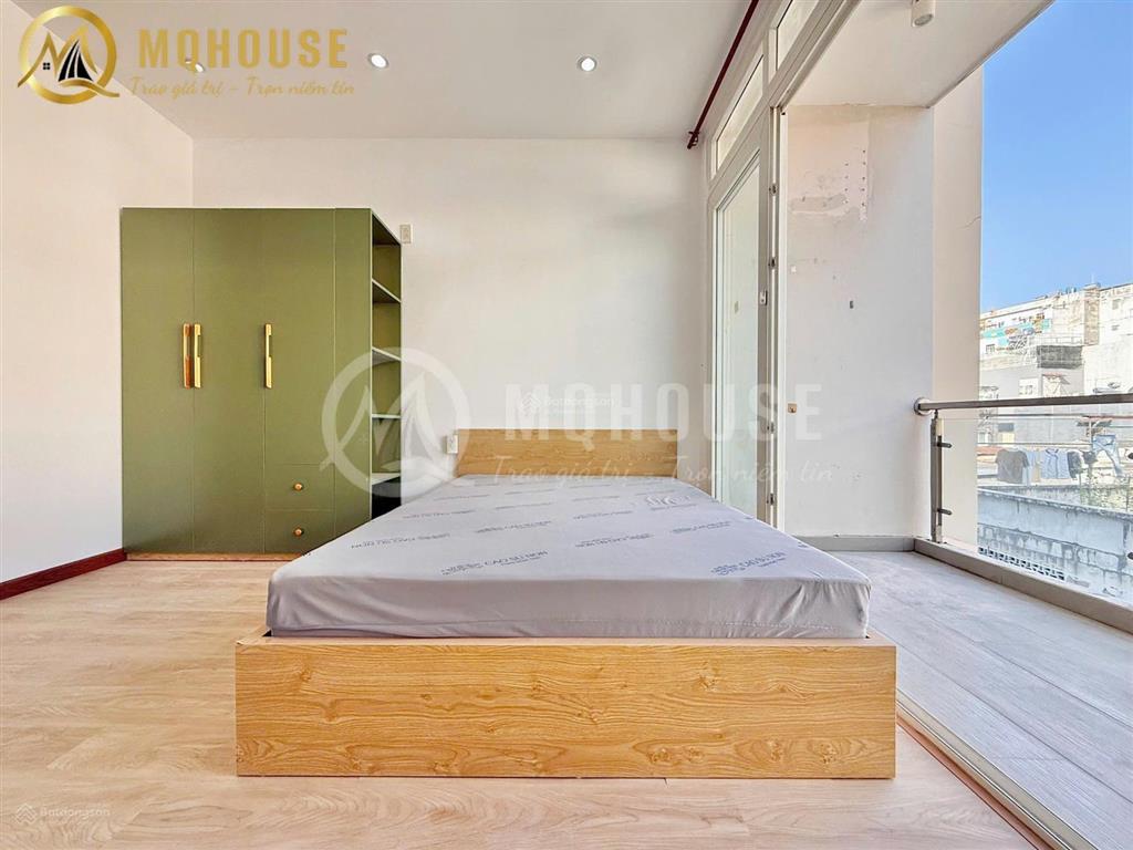 Cho thuê studio ban công 35m2 mới tinh ngay lê văn sỹ. trống sẵn có thể ở đc liền , chỉ 7tr