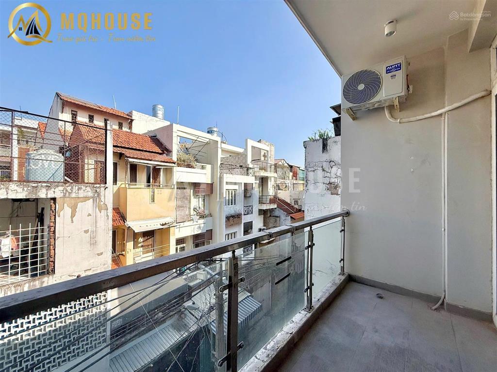 Cho thuê studio ban công 35m2 mới tinh ngay lê văn sỹ. trống sẵn có thể ở được liền, chỉ 7tr