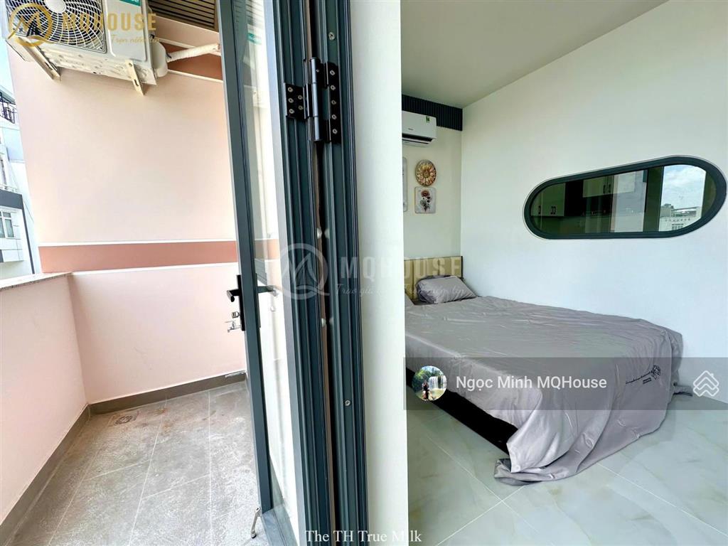 Khai trương nhà mới xây 100%, căn hộ 1pn tách bếp. nội thất đầy đủ, mg riêng. có bãi oto ngay nhà